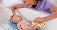Yeni Doğan Bebekler Nasıl Yıkanır? Banyo Yaptırılır?