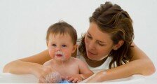 Bebekler Ne Kadar Sıklıkla Banyo Yaptırılmalı?